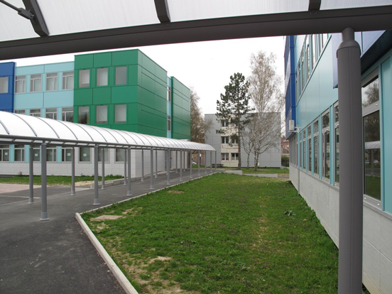 COLLEGE EDOUARD LUCAS à Amiens extérieur 4