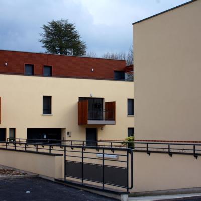 Construction de 42 mogements